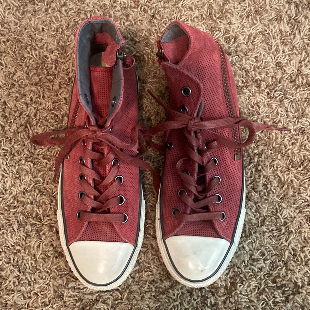 Converse maroon high tops size 10